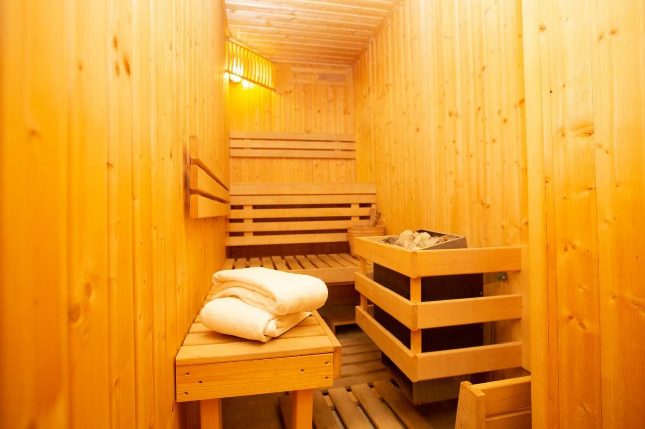 Hotel Miraj - Restaurant & Sauna & Biliard Poiana Brašov Exteriér fotografie